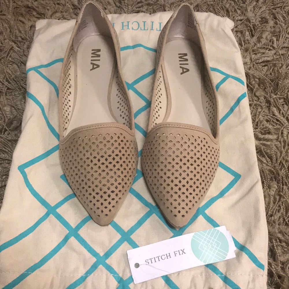 Esie Laser Cut Flats